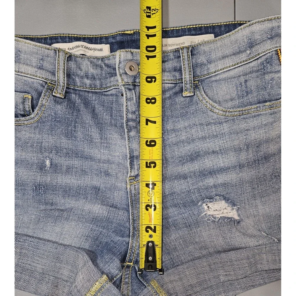 Anthropologie Pilcro Denim Shorts Womens 28 Slim Boyfriend Embroidered - Picture 6 of 9